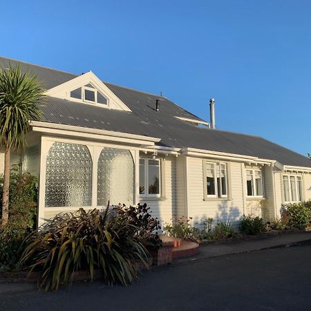 Browns Boutique Bed And Breakfast Whanganui Exteriör bild